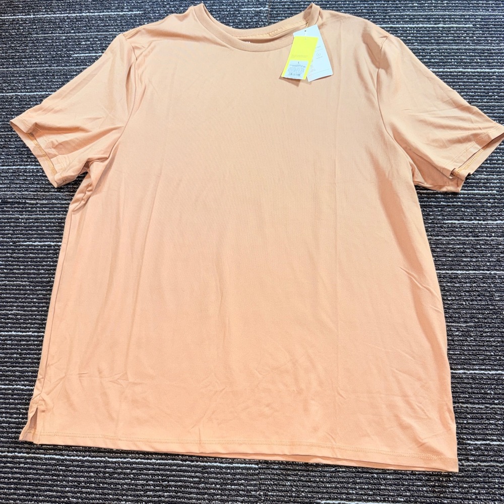 All in Motion Performance Tee Men L New Short Sleeve Shirt Gold